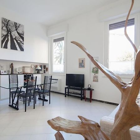 La Casa Del Forziere Verde ลาสเปเซีย ภายนอก รูปภาพ